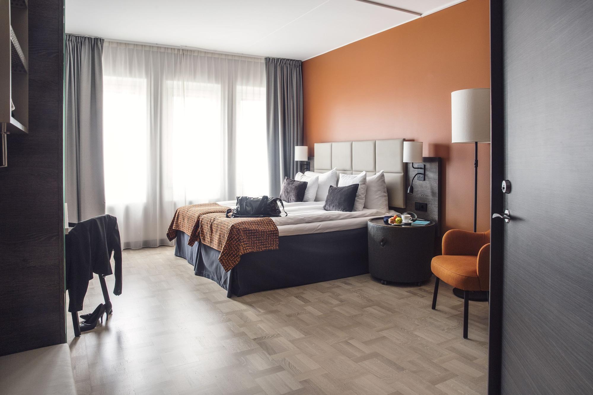 Quality Hotel Winn Ханинге Экстерьер фото